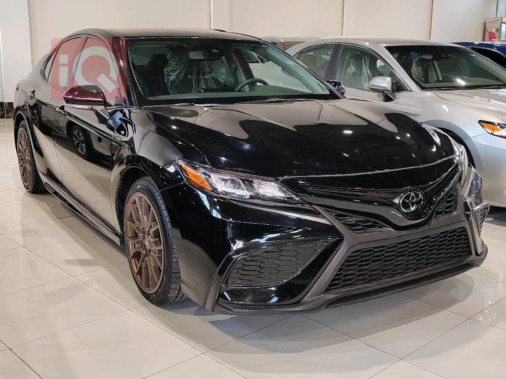 تۆیۆتا کامری